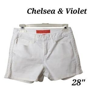Chelsea & Violet White Denim Shorts 6 Mid Rise Braided Sides Jean Shorts C&V 28"